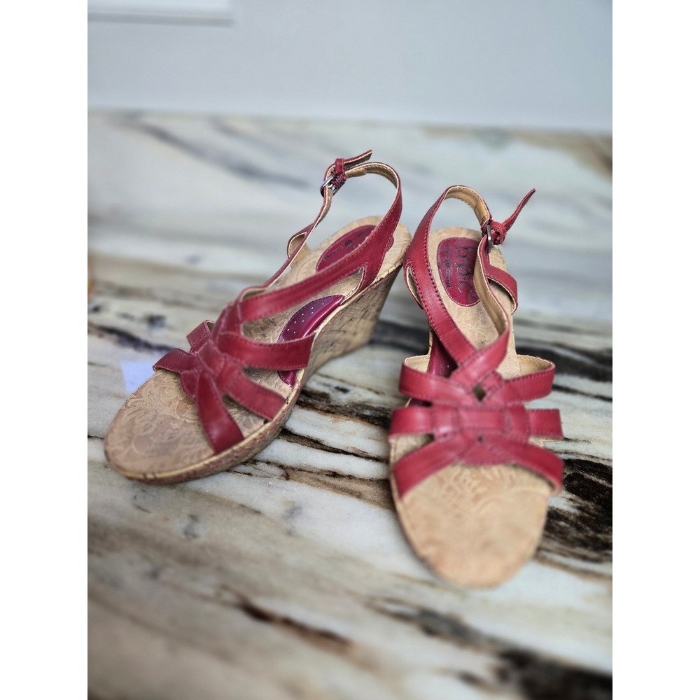 B.O.C. Born Concept Red Strappy Cork Wedge Sandals Womens 8 Adjustable Strap